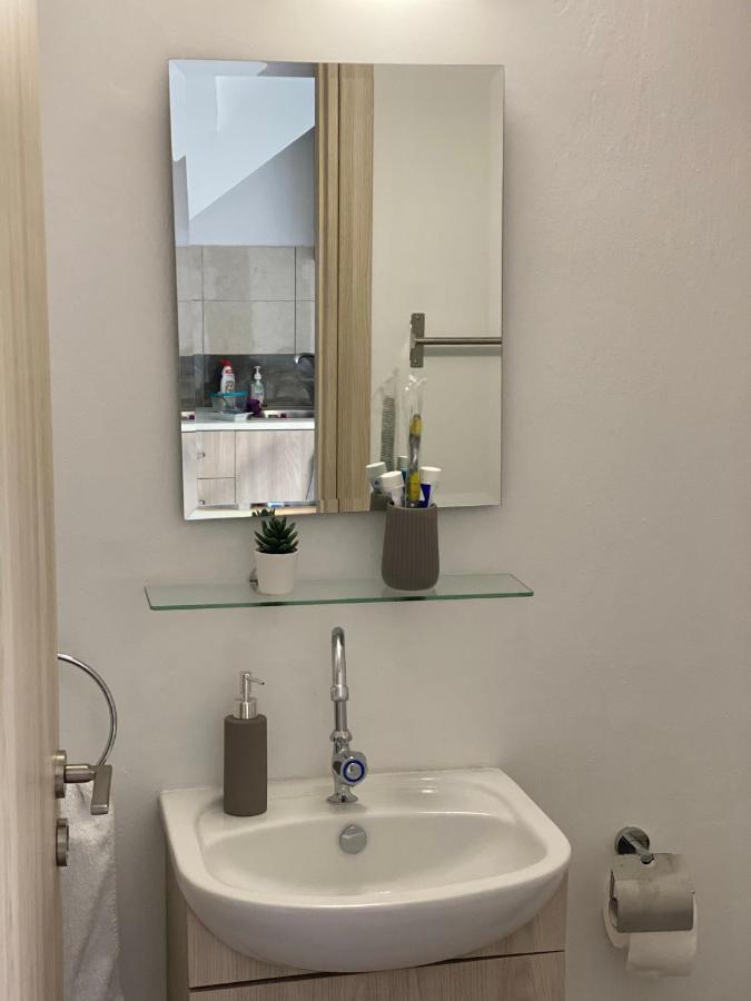 Modern City Center Appartment Saripolou Limasol Dış mekan fotoğraf