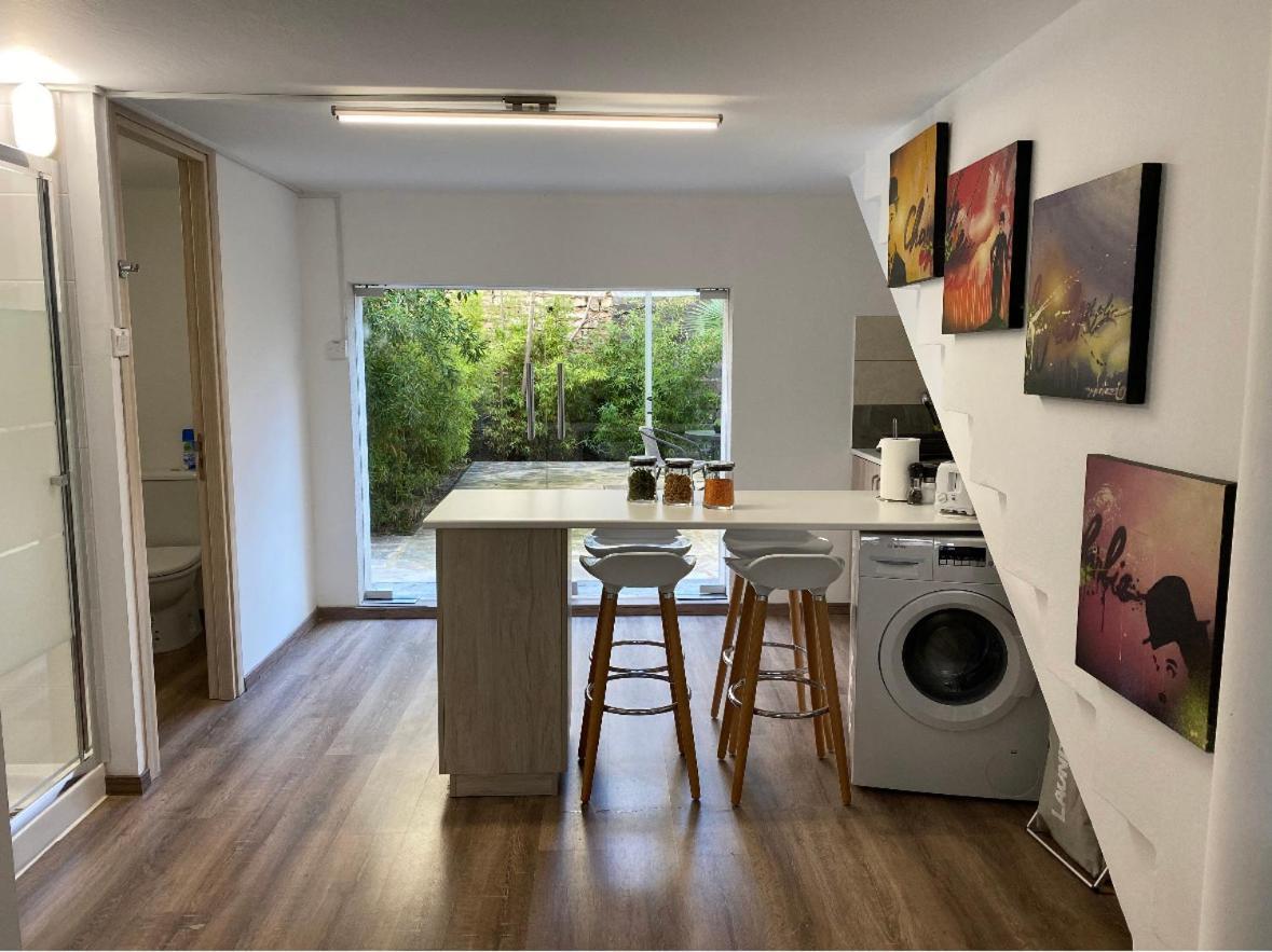 Modern City Center Appartment Saripolou Limasol Dış mekan fotoğraf